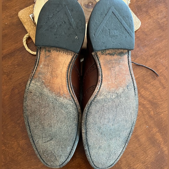 Allen Edmond Brown Wingtip Dress Shoes